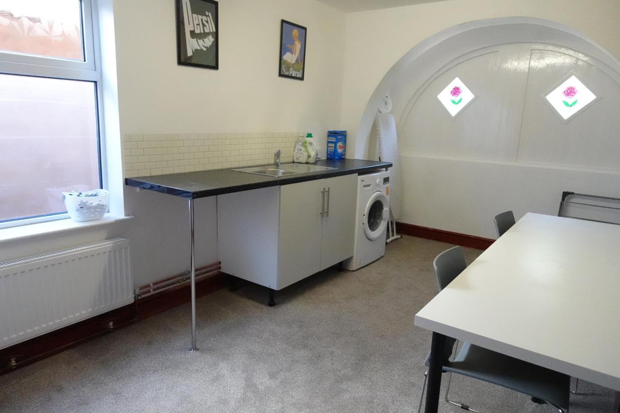 Huge 9 Bed Property Sleeps 17, Near Nec, City Centre, Hs2 버밍엄 외부 사진