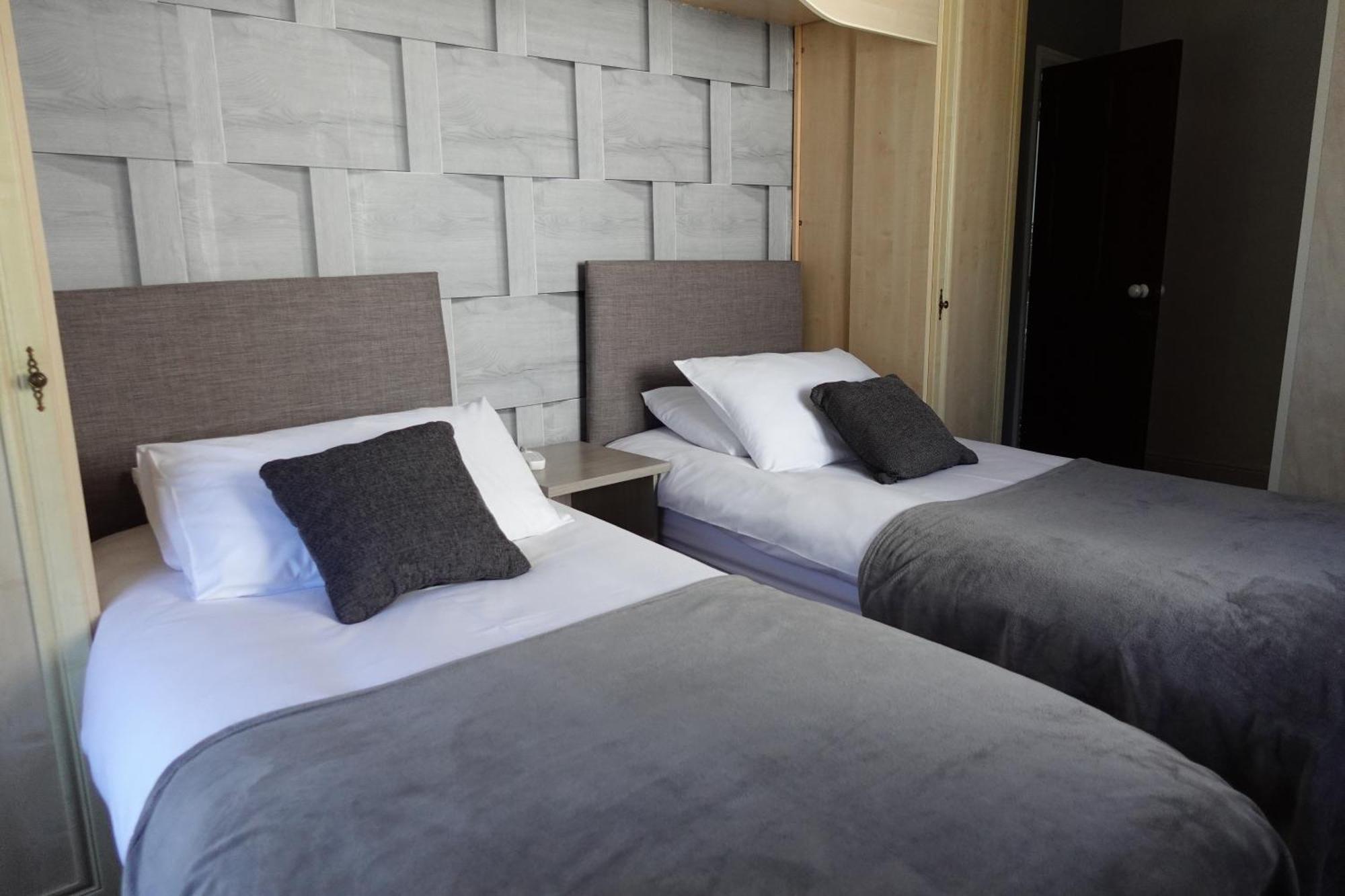 Huge 9 Bed Property Sleeps 17, Near Nec, City Centre, Hs2 버밍엄 외부 사진