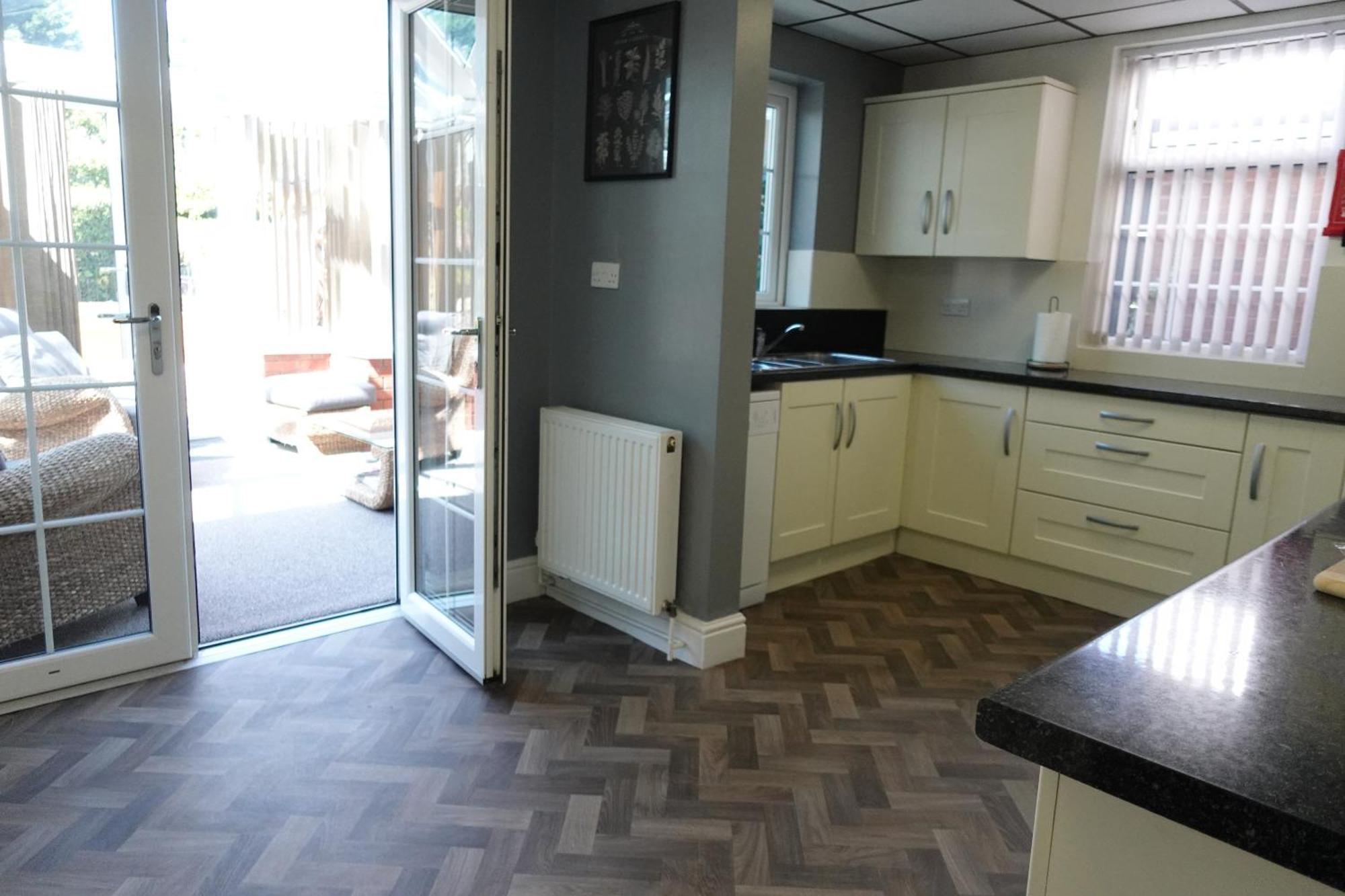 Huge 9 Bed Property Sleeps 17, Near Nec, City Centre, Hs2 버밍엄 외부 사진