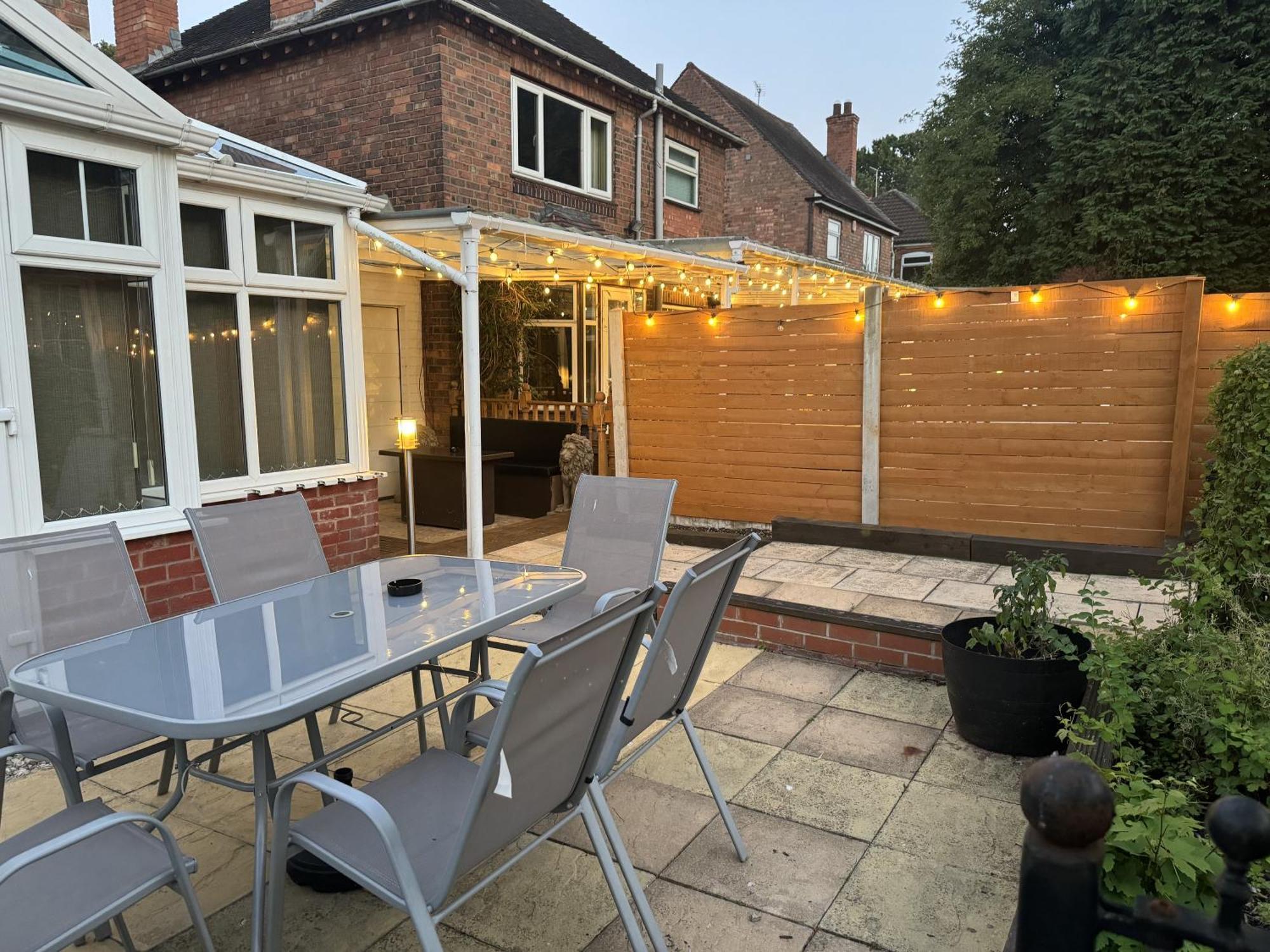 Huge 9 Bed Property Sleeps 17, Near Nec, City Centre, Hs2 버밍엄 외부 사진